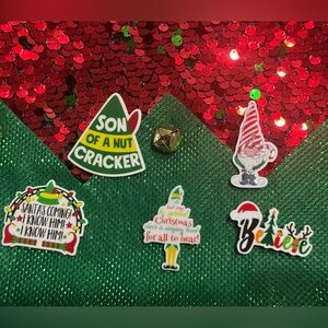 NWOT 5 piece magnets set!